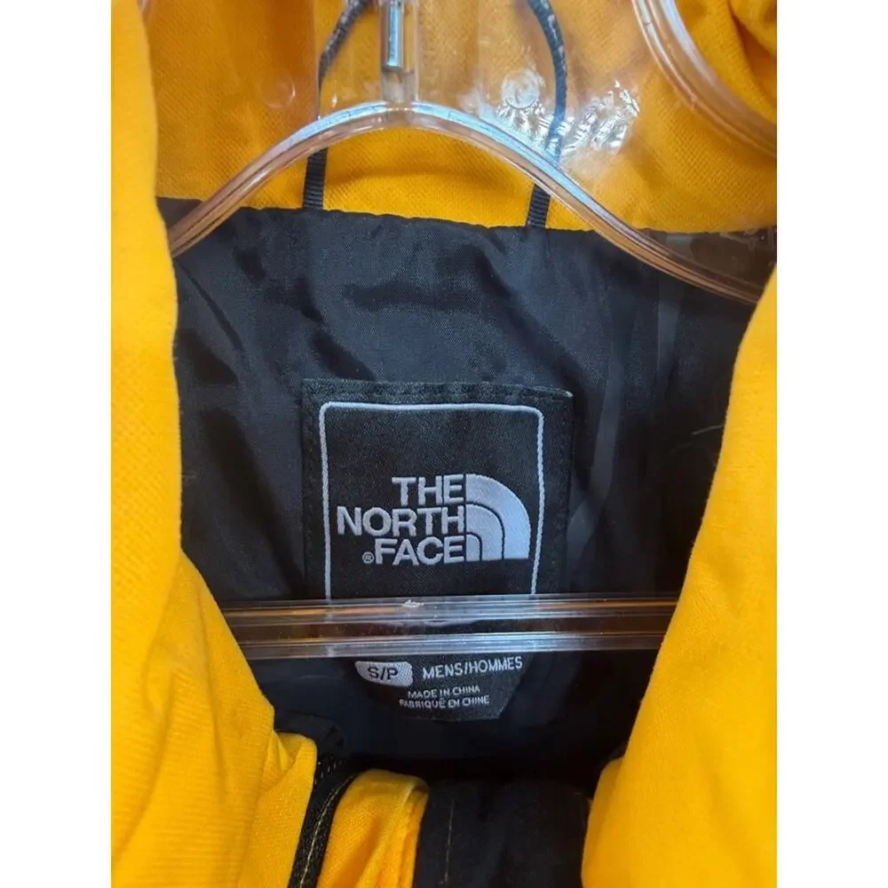 The North Face Men's Hyvent Outdoor Jacket - Taxi Yellow/Black - Small